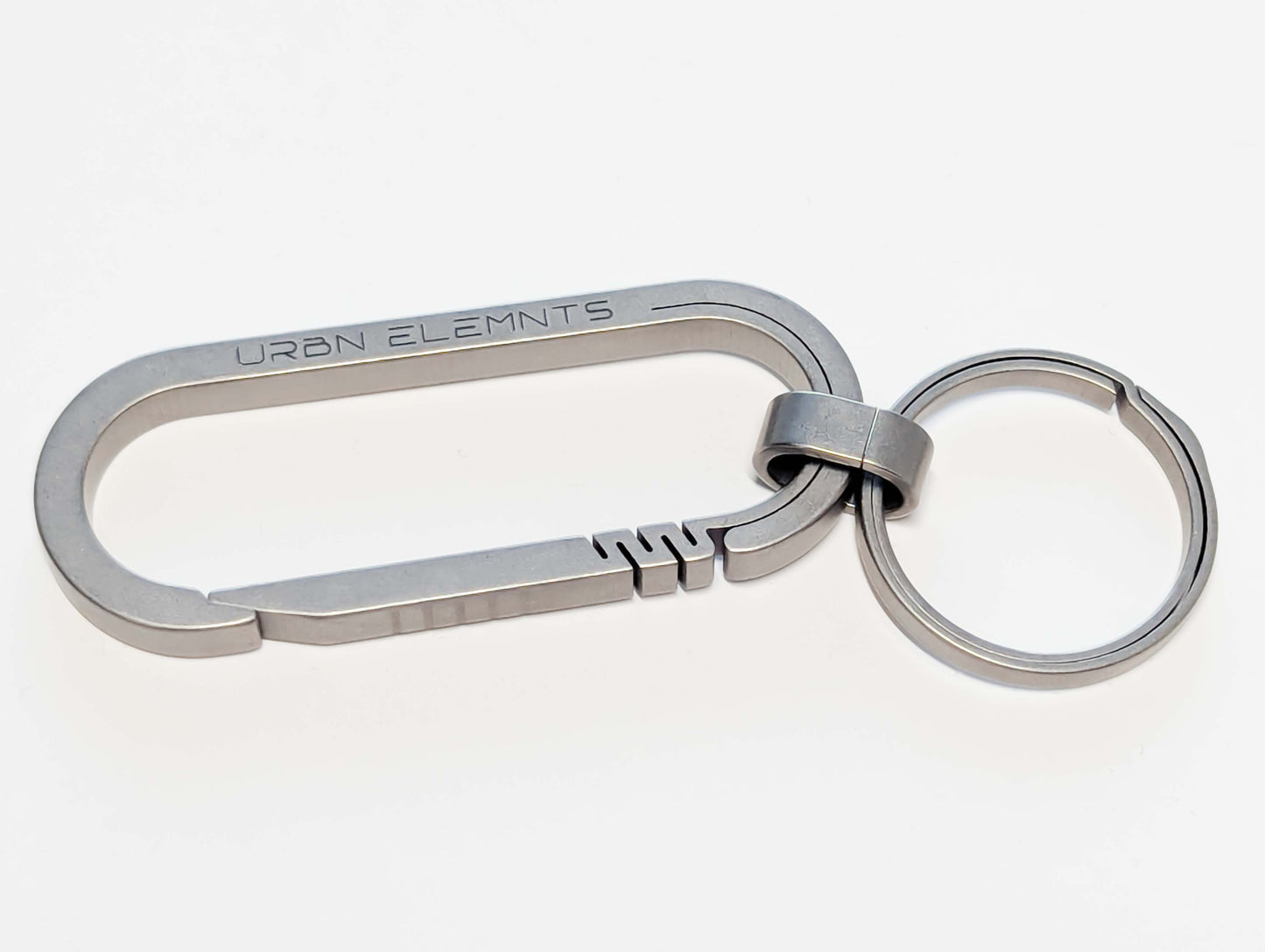 LOOP | Titanium All Purpose Carabiner Keychain