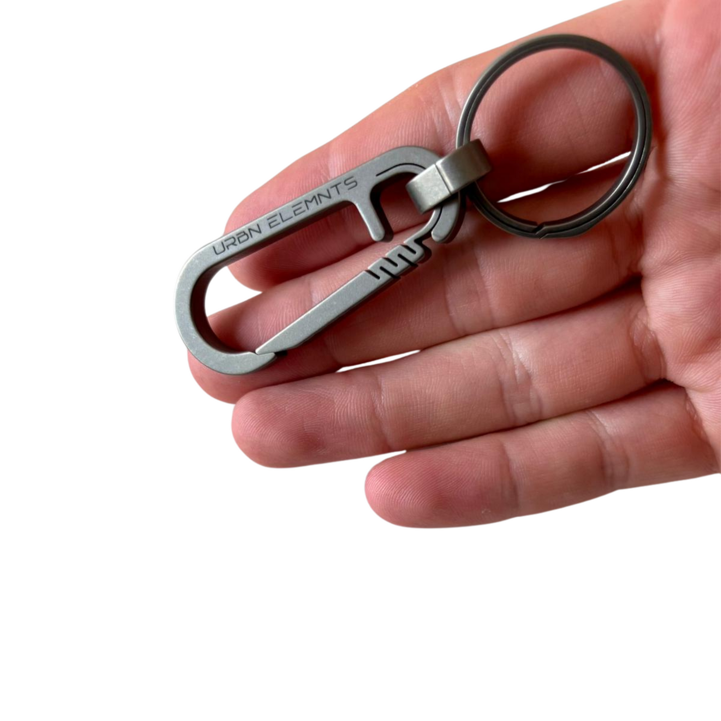 SWOOP | Titanium Carabiner Keychain