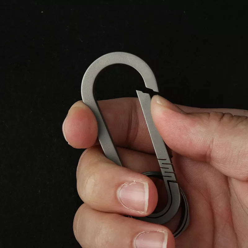 LOOP | Titanium All Purpose Carabiner Keychain